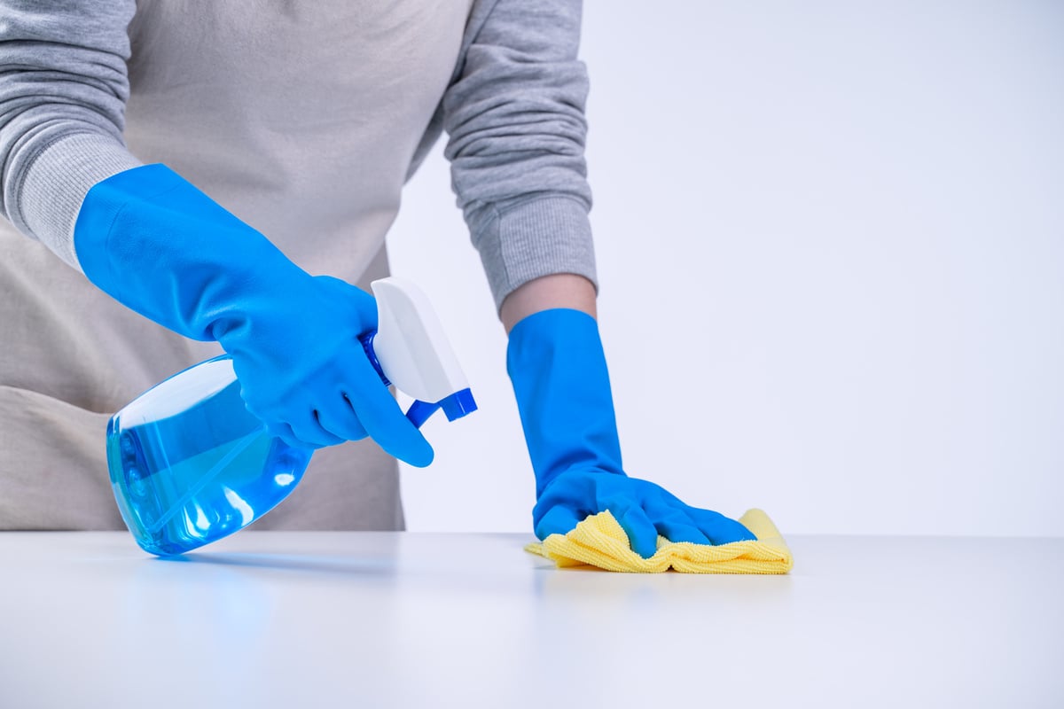 Housekeeper Cleaning Table